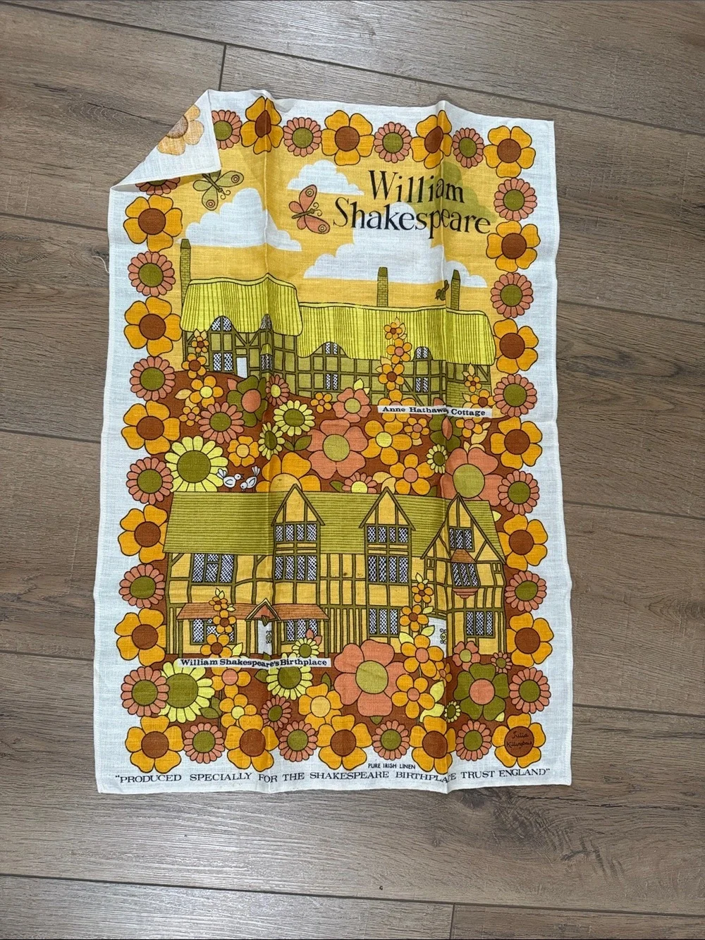 Pair of Vintage Floral & Shakespeare Tudor Linen Tea Towels 1960s 1970s Retro